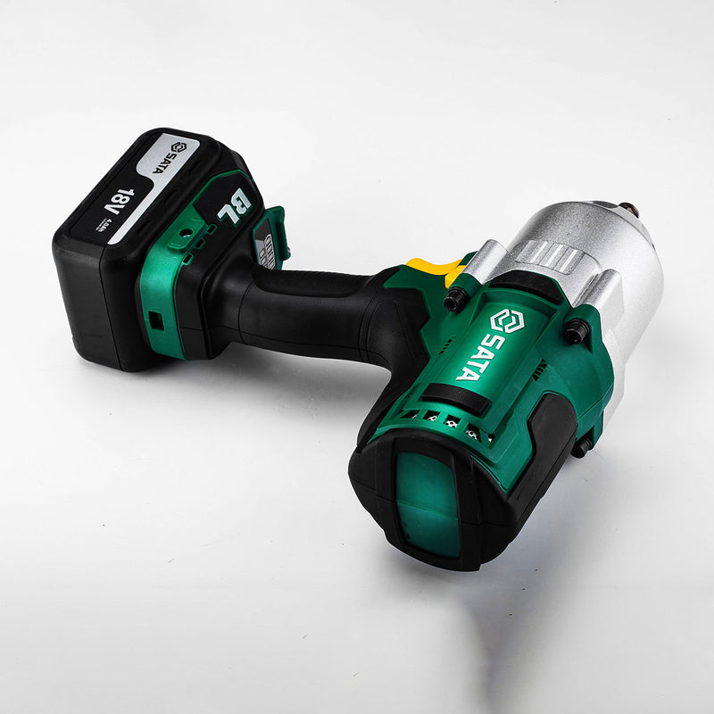 Máy siết bu lông dùng Pin 18V SATA 51075 cốt 1/2 inch lực siết 1000Nm