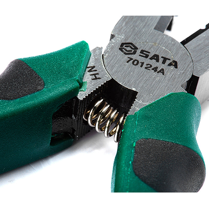 Kềm đa năng mũi dài kiểu Nhật 6inch Chất liệu thép Cr-V  SATA 70124A