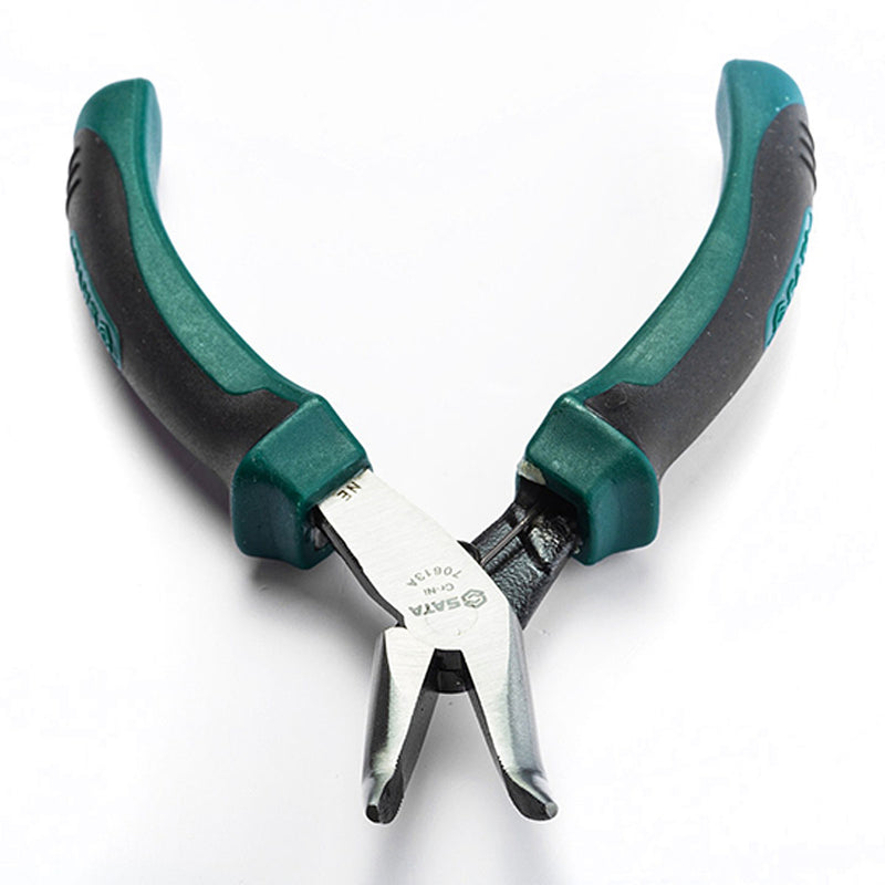 5.5 inch High Leverage Mini Bent Nose Pliers SATA 70613A