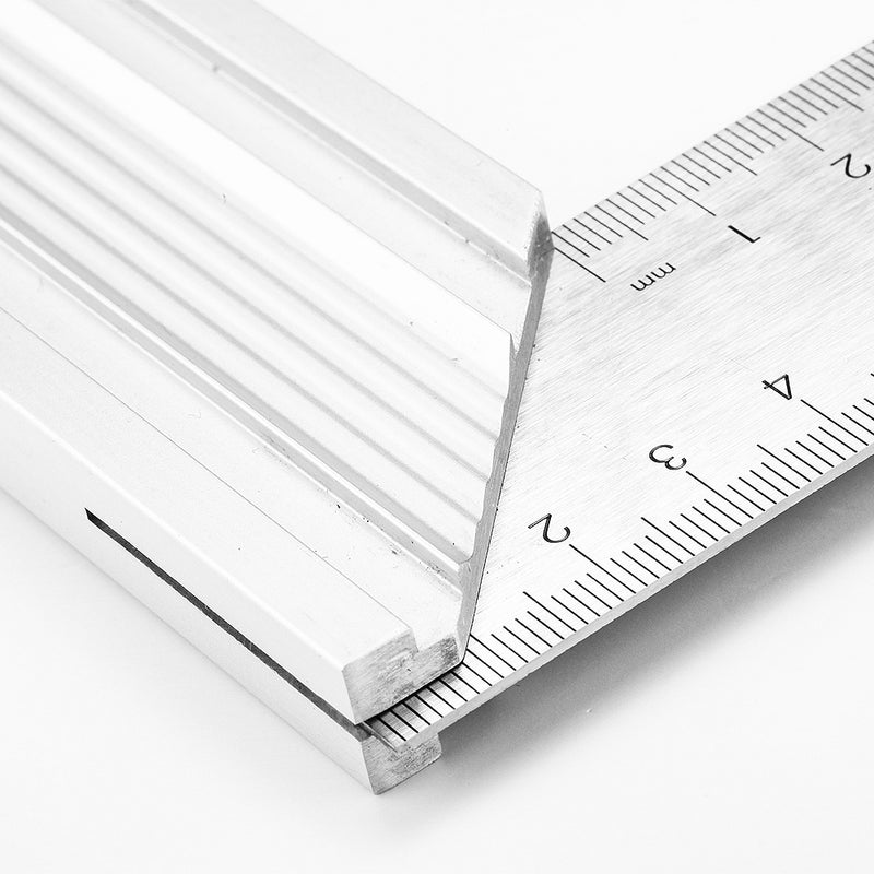 Thước ê ke, chất liệu Inox SATA thang đo từ 200mm - 300mm