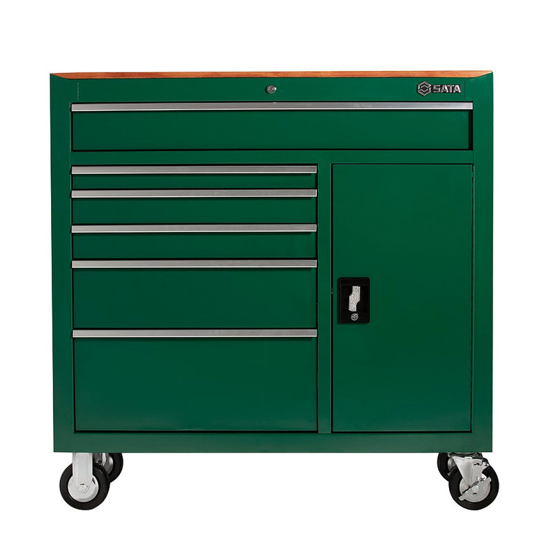 Tủ đựng dụng cụ 8 ngăn kéo SATA 95109 màu xanh lá, có mặt bàn gỗ, bánh xe di chuyển, tải trọng lớn, lý tưởng cho xưởng cơ khí.