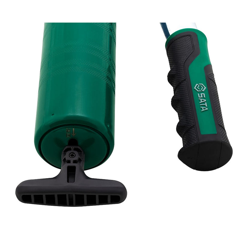 Súng bơm mở bằng tay SATA 97207 dung tích 400cc