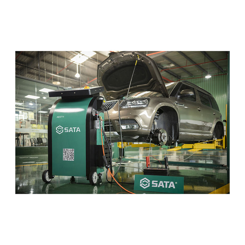 Máy thay dầu phanh SATA AE5771