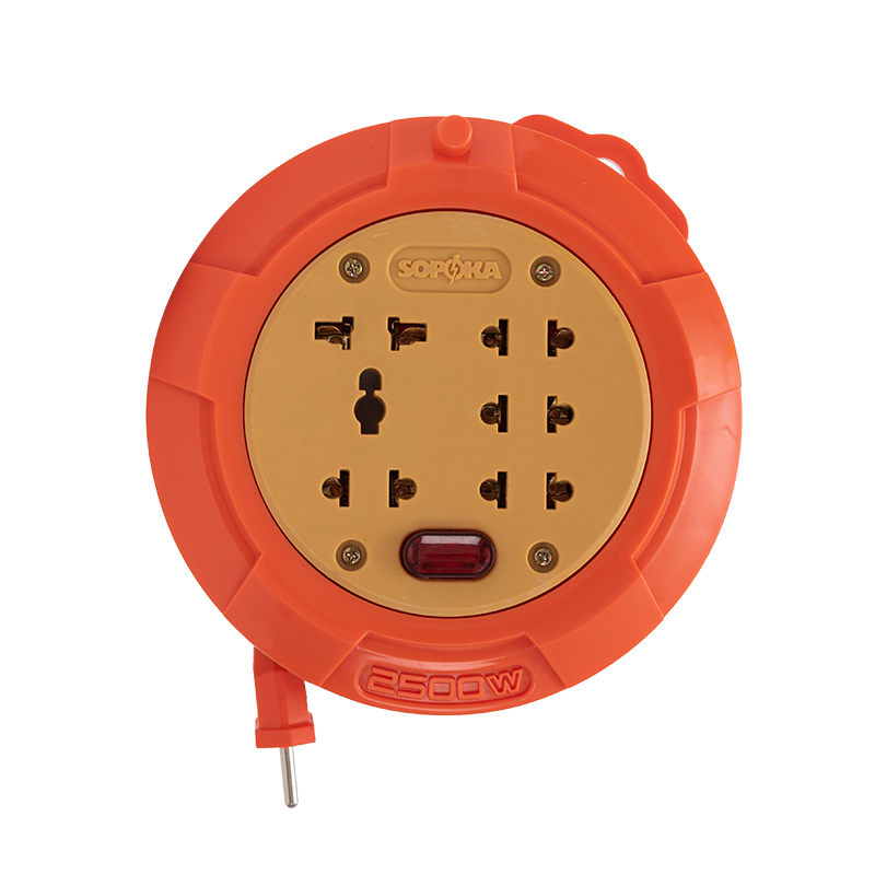 Ổ cắm cuốn dây SOPOKA R-Series 2500W, chống vỡ, chống cháy, đa năng cho gia đình và công trình.