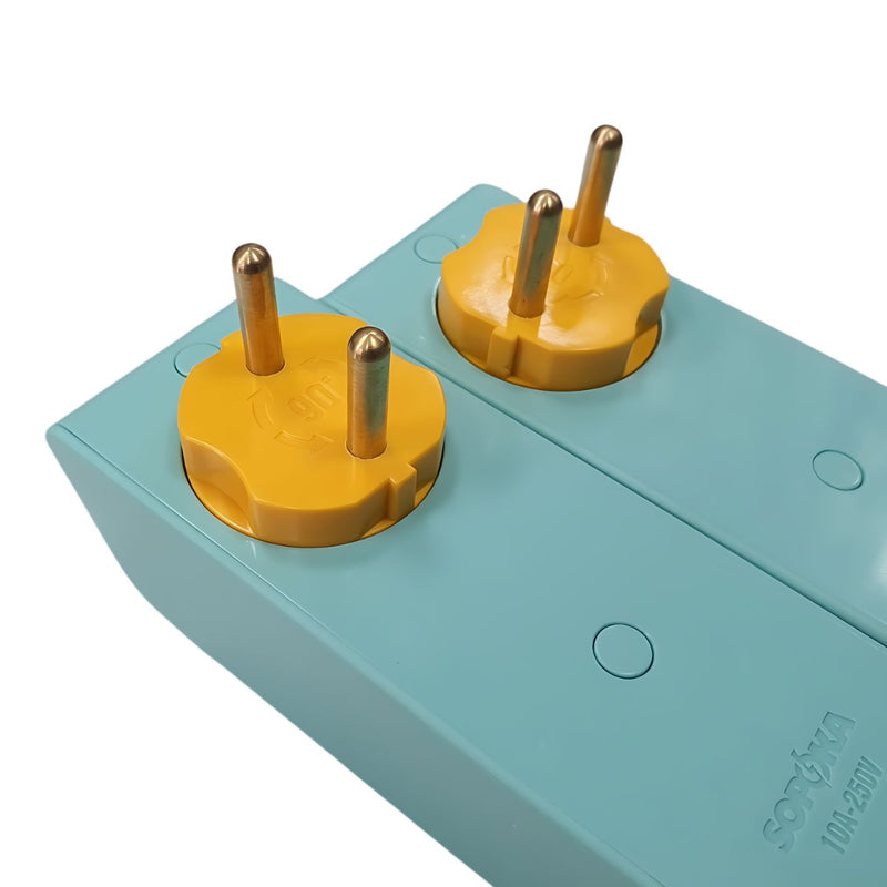 Ổ cắm chia 5 cổ xoay 90 độ SOPOKA P25 màu trắng và xanh ngọc, công suất 2200W, thiết kế lò xo tăng lực kẹp chống lỏng phích cắm tiện lợi cho gia đình.
