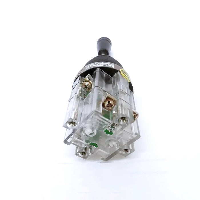 Công tắc cần gạt Hanyoung Nux LEL/LES Series, có chức năng tự trả về hoặc tự giữ.