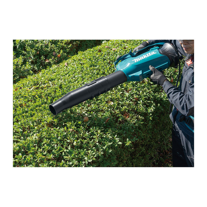 Máy thổi Makita UB003C dùng kèm với bộ trữ Pin PDC1200 hoặc PDC1500